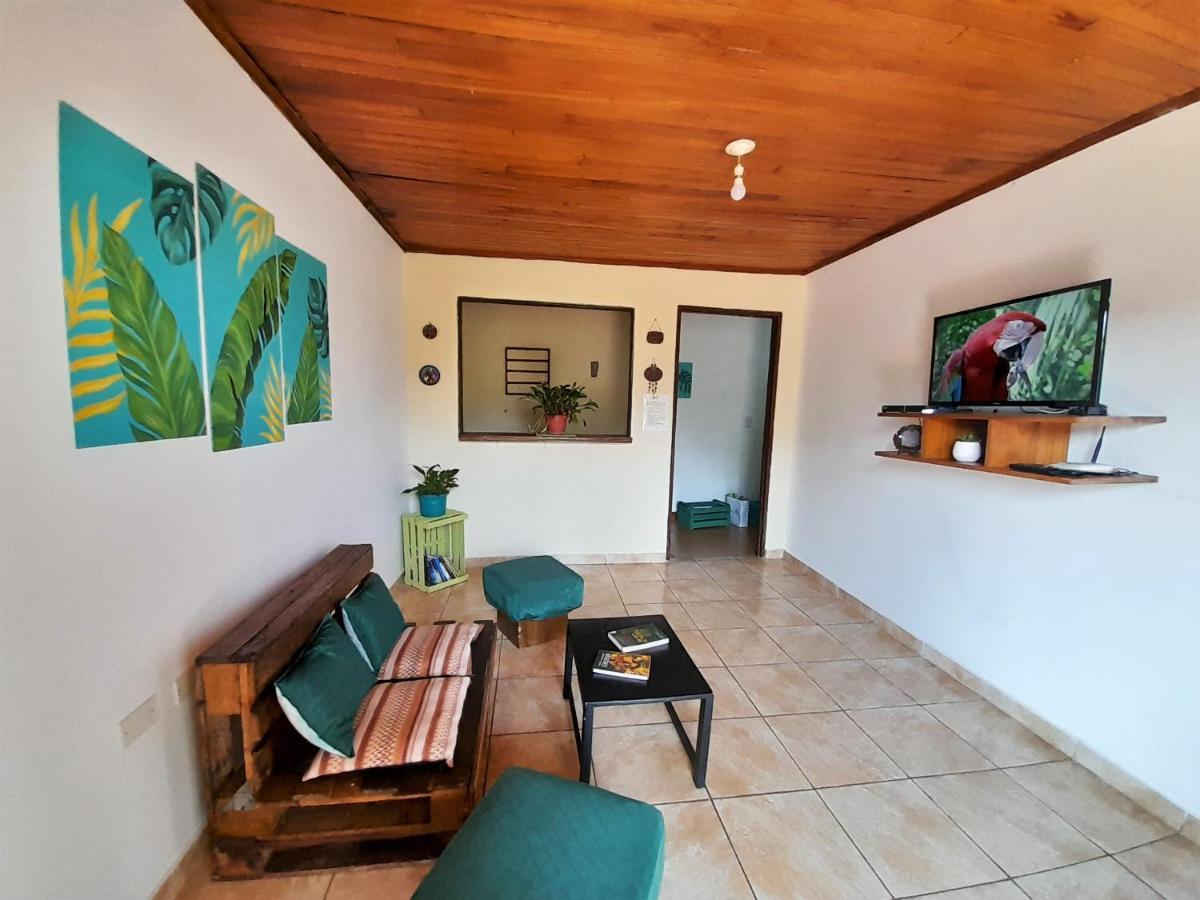 Eco Hostel Iguazu 푸에르토이과수 외부 사진